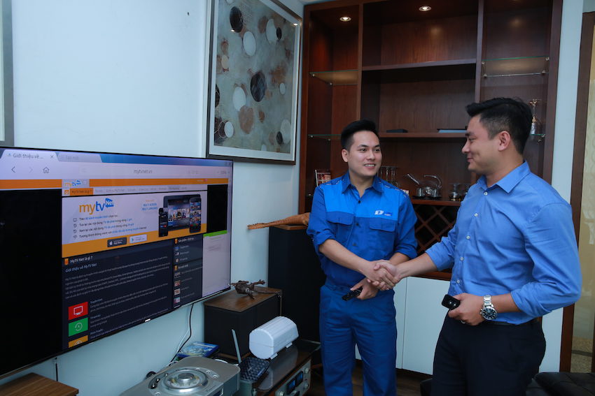 MyTV[-]bùng[-]nổ[-]khuyến[-]mại[-]hè[-]với[-]quà[-]tặng[-]hơn[-]2[-]tỷ[-]đồng[-]cho[-]khách[-]hàng[-]đăng[-]ký[-]mới
